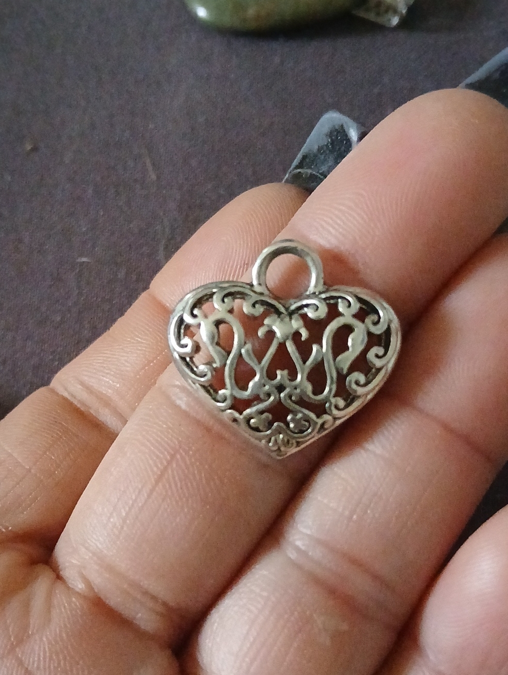 Vintage Heart Filigree Pendant Charm in Silver